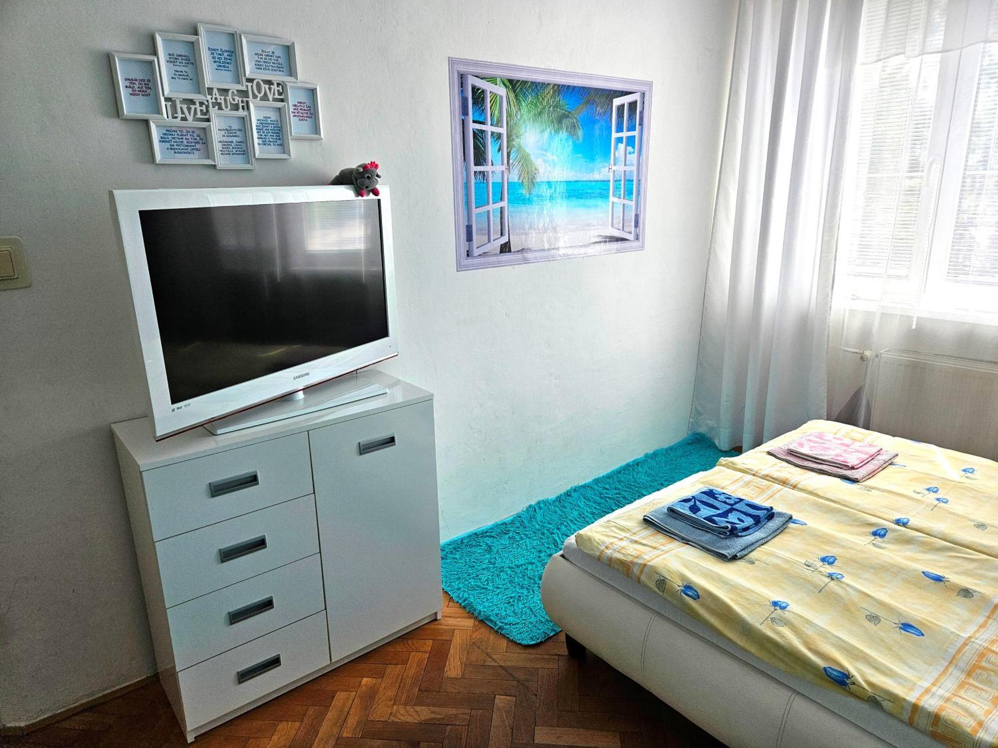 Cozy Blue Apartment Prešov المظهر الخارجي الصورة
